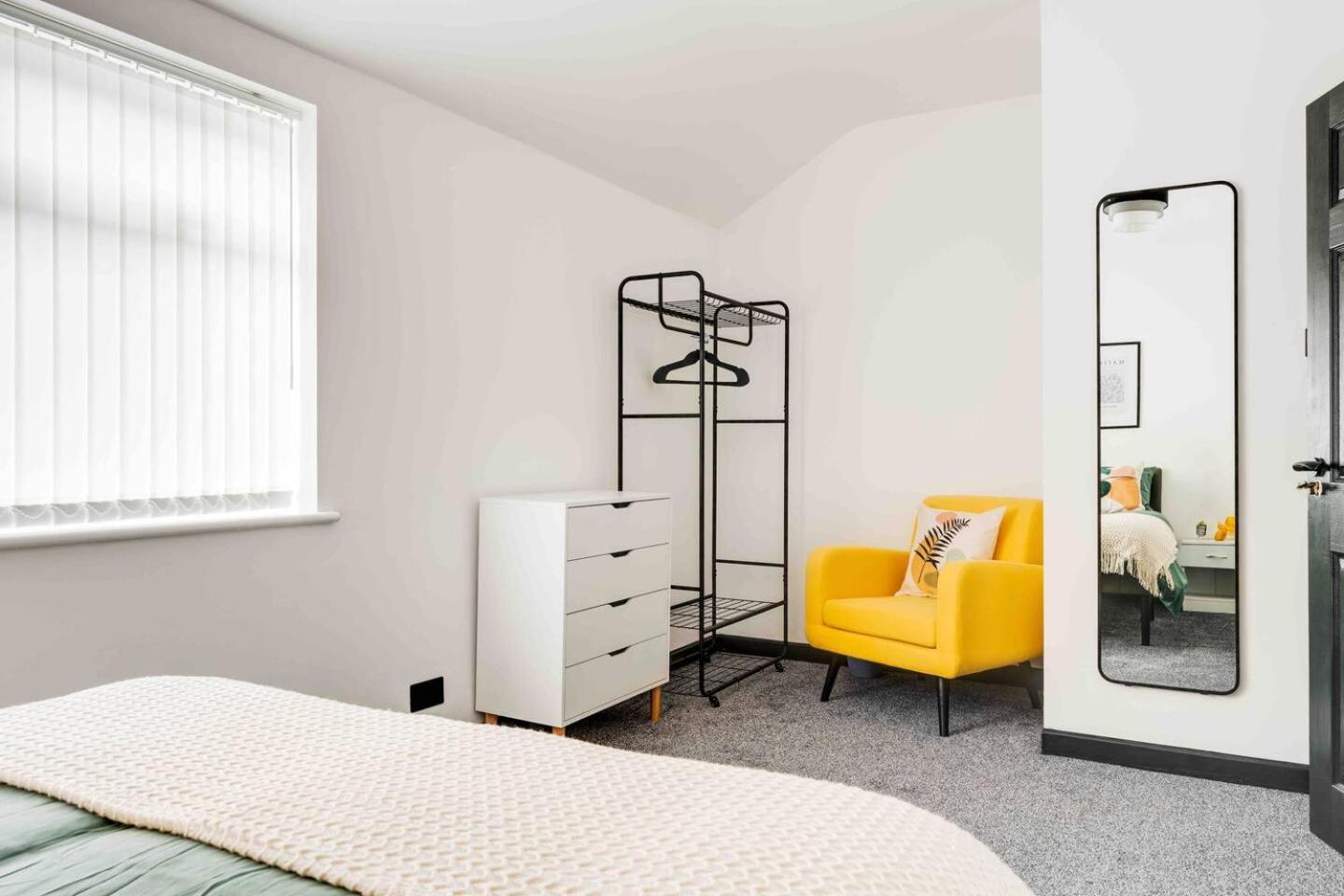 3-bed Scouse House Near Anfield & Goodison * Liverpool